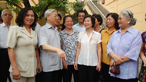 Prosiguen diputados contactos con electores previo a plenaria del parlamento